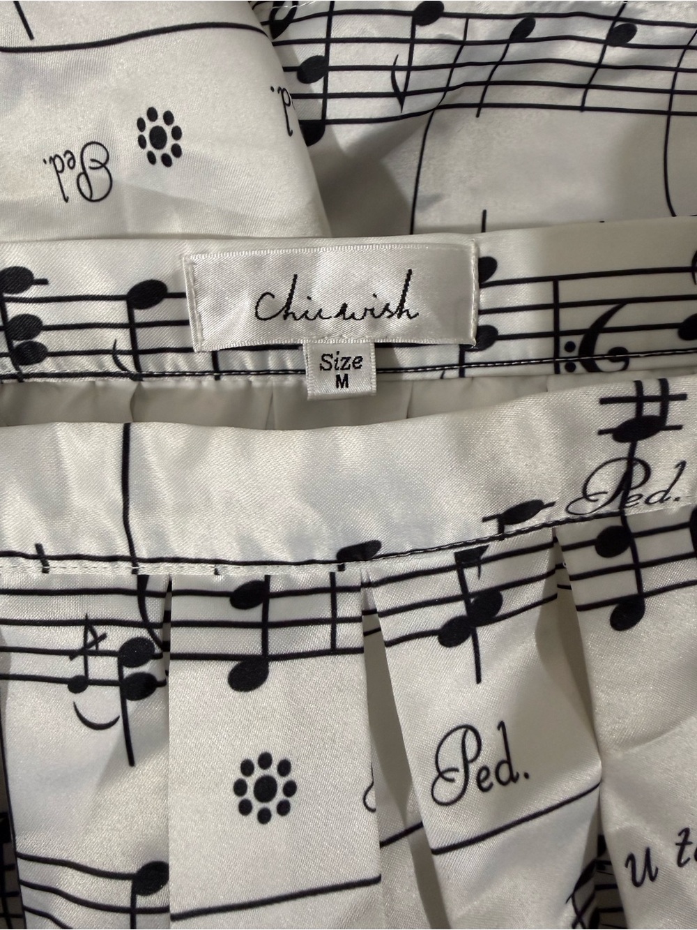 Chicwish Black & White Musical Note Pleated Skirt